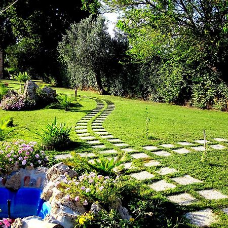 Agriturismo Tenuta Santa Maria Notaresco Zewnętrze zdjęcie